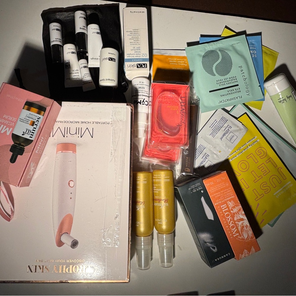 MiniMD Portable Microdermabrasion Device and skin care bundle NWT - Picture 16 of 16